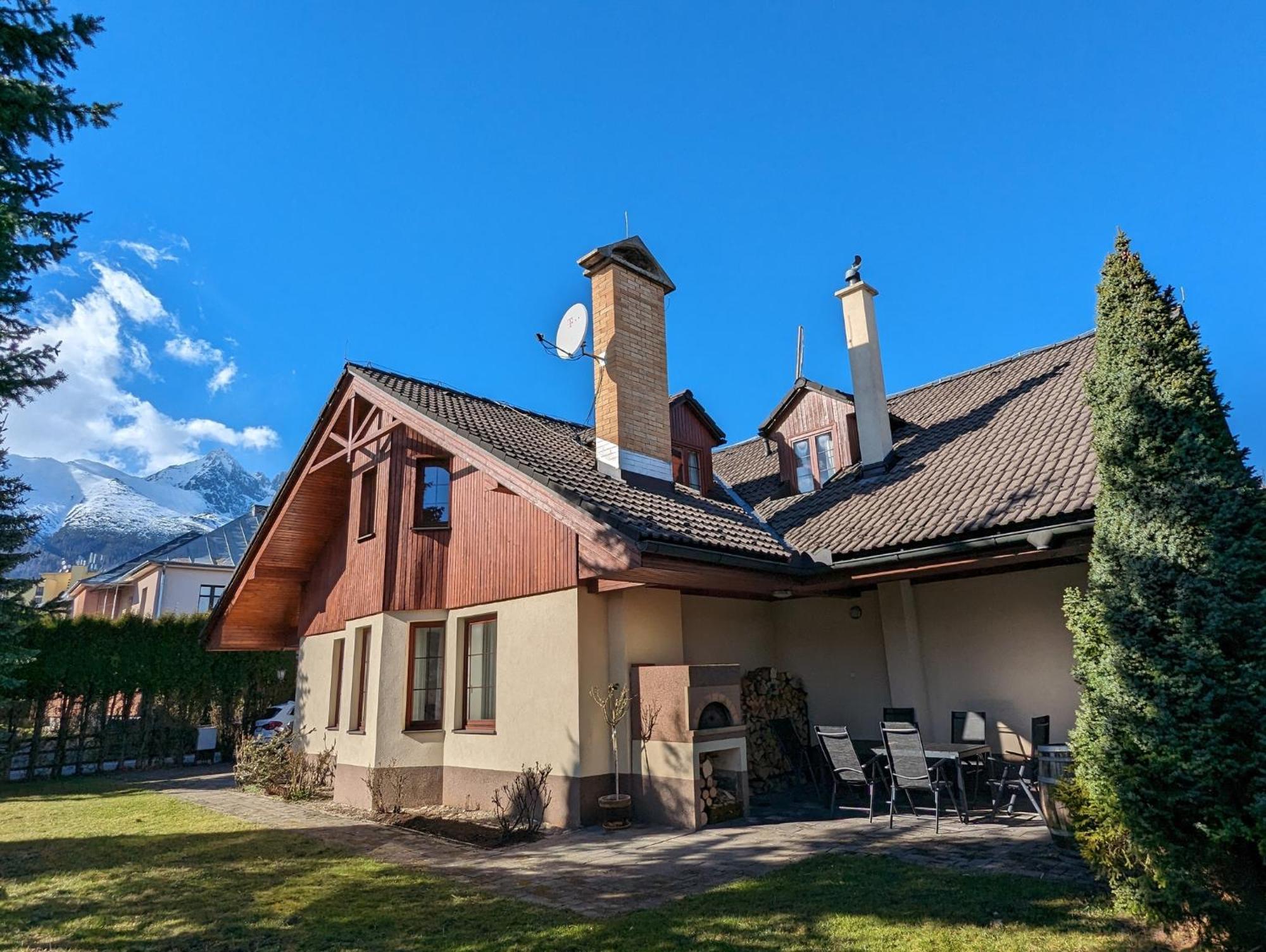 Vila Art Tatranska Lomnica Bagian luar foto